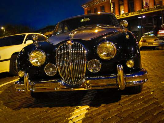 Beautiful vehicle picture in Omaha, Nebraska. Image Credit to Nan Palmero, Flickr, Creative Commons.