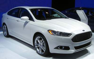2016 Ford Fusion Titanium 2017_Ford_Fusion_Titanium hybrid vehicle