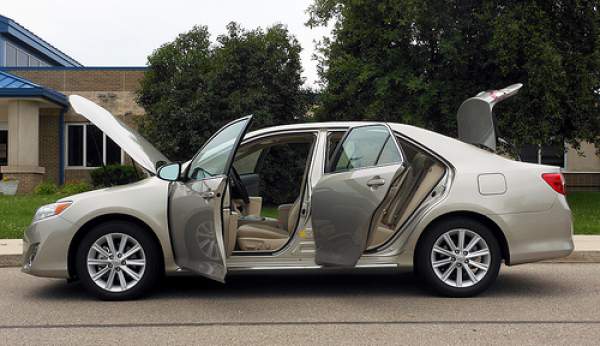 2013 toyota camry