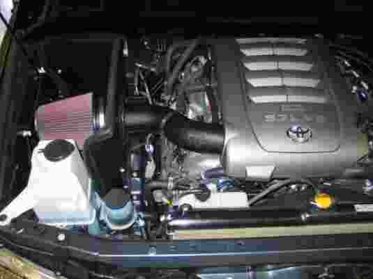 Cold air intake installed on Toyota